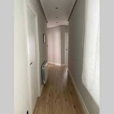 Vivienda Con Impresionantes Vistas/apartamento Artza * Bermeo